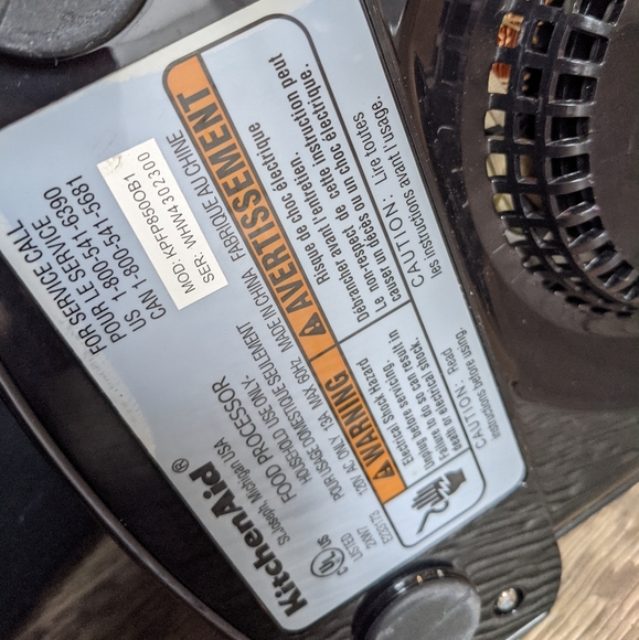 SOLD - KitchenAid Pro Line Food Processor - Complete - KPFP850OB1 - Picture 5 of 5